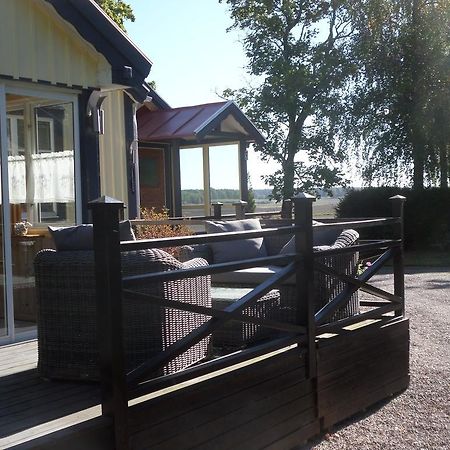 Skogis Bed & Breakfast Katrineholm Ngoại thất bức ảnh